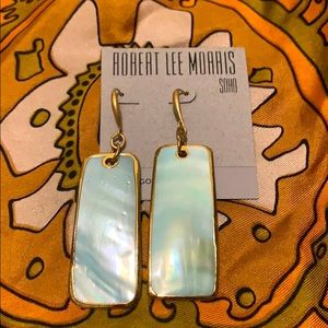 Blue earrings gold plated